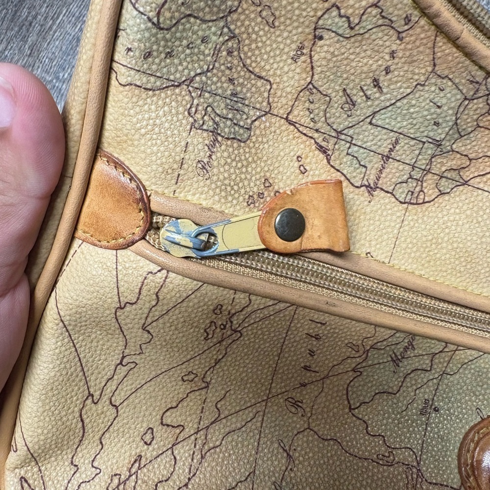 Allan Edward  Map Print Shoulder Bag - Picture 3 of 15